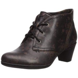 Cobb Hill Women's Rashel Chukka Boot 080 M US Brown Floral